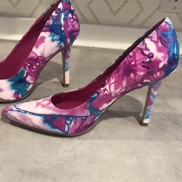 Bcbgeneration purple watercolor pointed toe heels size 8 - Picture 12 of 13